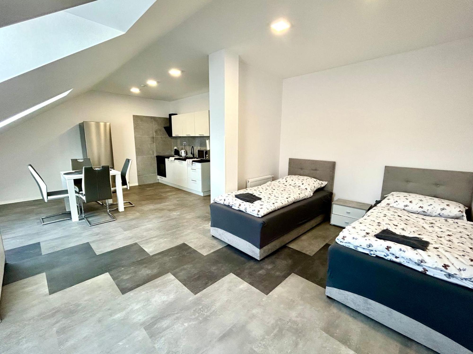 Apartmany Premium Se Soukromym Parkovanim Ceska Lipa Exterior photo