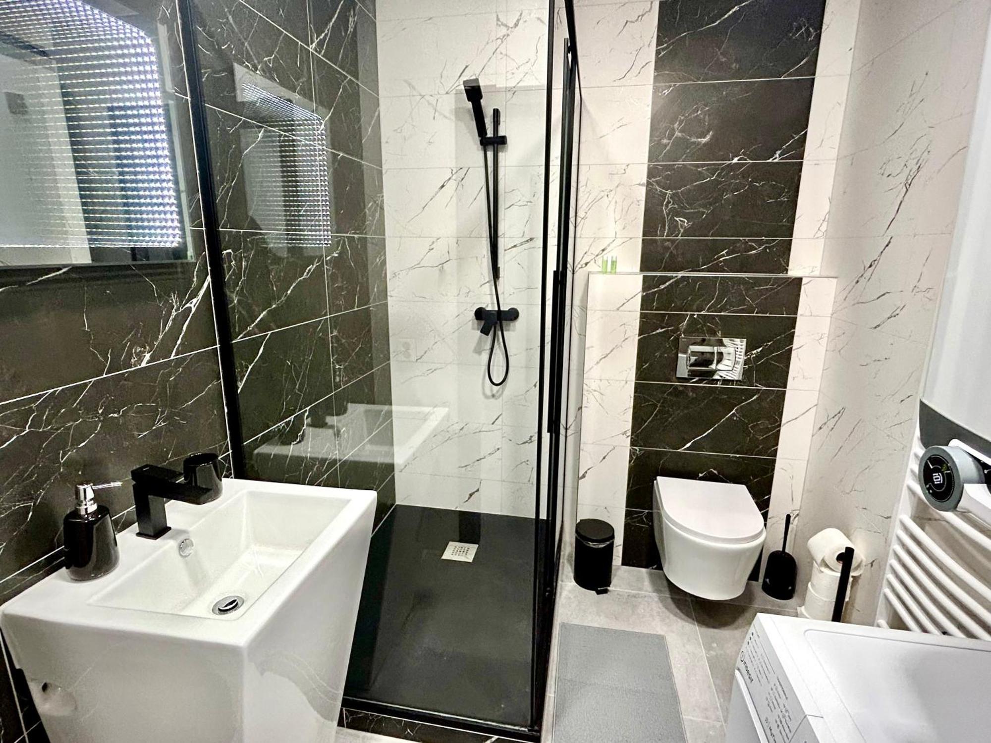 Apartmany Premium Se Soukromym Parkovanim Ceska Lipa Exterior photo