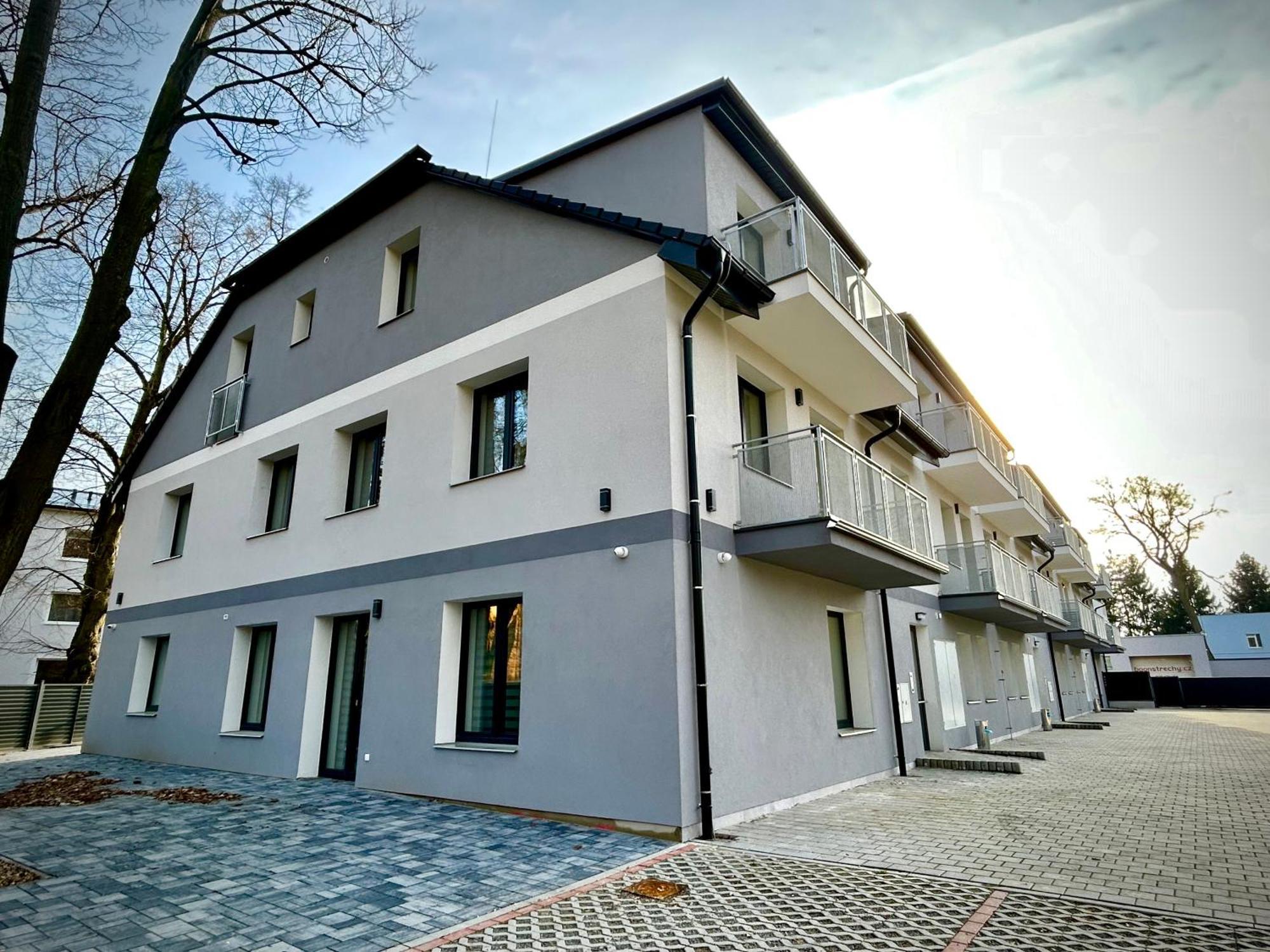 Apartmany Premium Se Soukromym Parkovanim Ceska Lipa Exterior photo